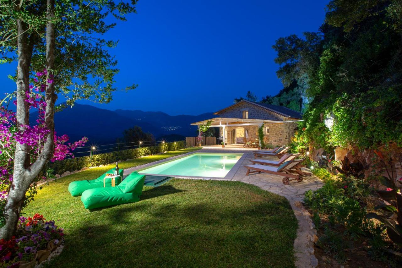 Pnoes Villas Vasilikí Exterior photo