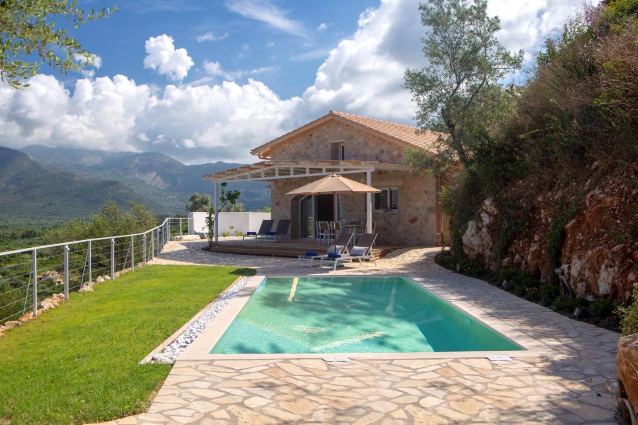 Pnoes Villas Vasilikí Exterior photo